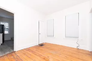 25 Oakwood, Boston, MA 02124 - Photo 8