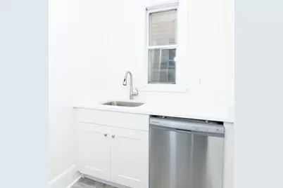 25 Oakwood #A, Boston, MA 02124 - Photo 4