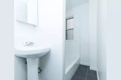 25 Oakwood #A, Boston, MA 02124 - Photo 22