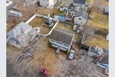 11 Russell Rd, Brockton, MA 02302 - Photo 2