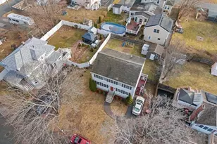 11 Russell Rd, Brockton, MA 02302 - Photo 2