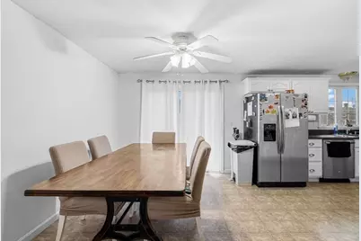 11 Russell Rd, Brockton, MA 02302 - Photo 12