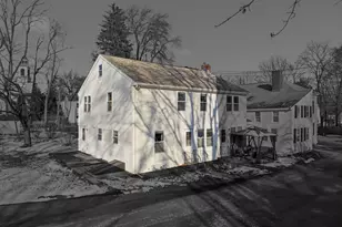 45R S, Bedford, MA 01730 - Photo 32