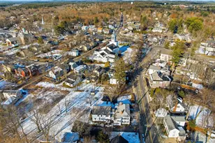 45R S, Bedford, MA 01730 - Photo 36