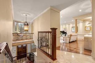 25 Beaver Pl, Boston, MA 02108 - Photo 14
