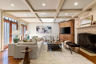 25 Beaver Pl, Boston, MA 02108 - Photo 10