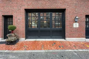 25 Beaver Pl, Boston, MA 02108 - Photo 38