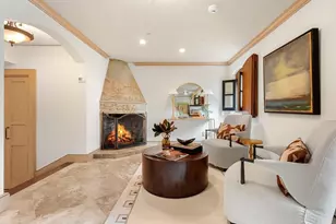 25 Beaver Pl, Boston, MA 02108 - Photo 22