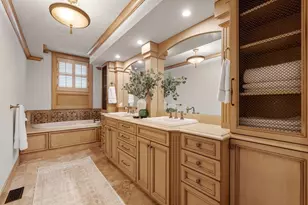 25 Beaver Pl, Boston, MA 02108 - Photo 28