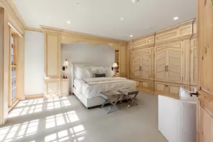 25 Beaver Pl, Boston, MA 02108 - Photo 24