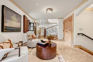 25 Beaver Pl, Boston, MA 02108 - Photo 22