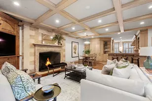 25 Beaver Pl, Boston, MA 02108 - Photo 6