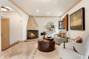 25 Beaver Pl, Boston, MA 02108 - Photo 22