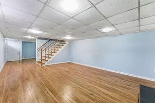 25 Dale St, Ludlow, MA 01056 - Photo 32