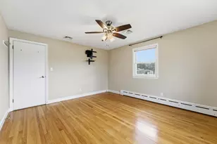 25 Dale St, Ludlow, MA 01056 - Photo 16