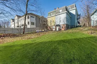 16 Hawthorne St, Boston, MA 02119 - Photo 24
