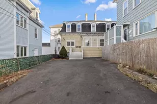 334 Fountain St, Fall River, MA 02721 - Photo 2