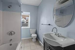 334 Fountain St, Fall River, MA 02721 - Photo 16