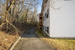 36 B Gibbs St, Worcester, MA 01607 - Photo 18