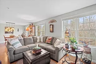 25 Green Briar Rd, Fitchburg, MA 01420 - Photo 6