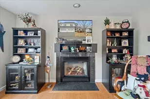 25 Green Briar Rd, Fitchburg, MA 01420 - Photo 8