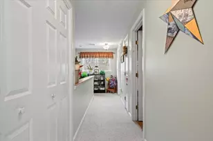 25 Green Briar Rd, Fitchburg, MA 01420 - Photo 24