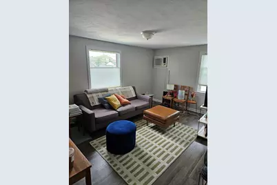 4 McLaughlin St #1, Framingham, MA 01701 - Photo 2