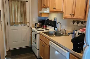4 McLaughlin St, Framingham, MA 01701 - Photo 4
