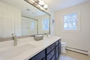 17 Forest Park Dr, Mendon, MA 01756 - Photo 36