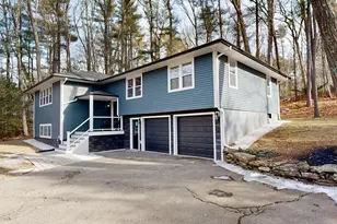 7 Woodlawn Dr, Sturbridge, MA 01566 - Photo 1