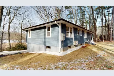 7 Woodlawn Drive, Sturbridge, MA 01566 - Photo 4