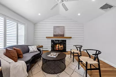 8 Mayflower Drive, Stoneham, MA 02180 - Photo 2