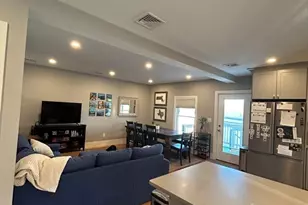 319 Washington St, Somerville, MA 02143 - Photo 10