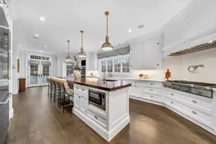 121 Livingston Rd, Wellesley, MA 02482 - Photo 10