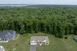 20 Nantucket Dr, Mattapoisett, MA 02739 - Photo 2