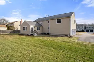 35 Nelson Dr, Bridgewater, MA 02324 - Photo 6