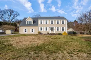 35 Nelson Dr, Bridgewater, MA 02324 - Photo 4