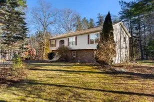 298 Wren St, Taunton, MA 02718 - Photo 4