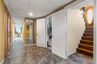 298 Wren St, Taunton, MA 02718 - Photo 24