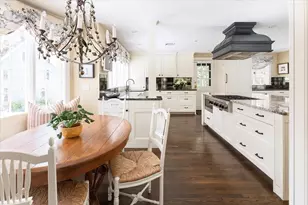 394 Hammond St, Newton, MA 02467 - Photo 8