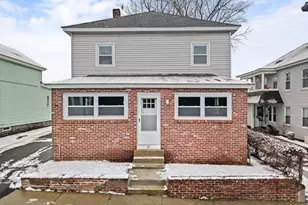27 Bunker Hill Ave, Lowell, MA 01850 - Photo 1