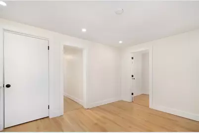 76 Main St, Blackstone, MA 01504 - Photo 12