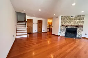 162 Quincy Shore Dr, Quincy, MA 02171 - Photo 4