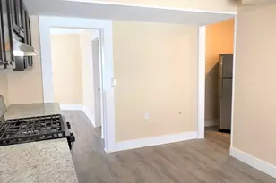 20 Malden St, Springfield, MA 01108 - Photo 4