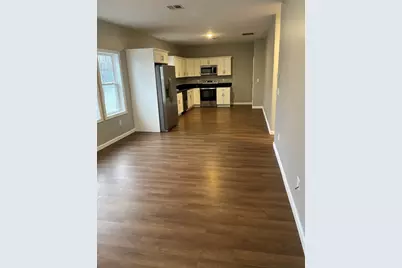 423 Weir St #2, Taunton, MA 02780 - Photo 2