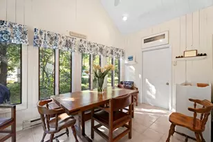 8 Court St, Edgartown, MA 02539 - Photo 6