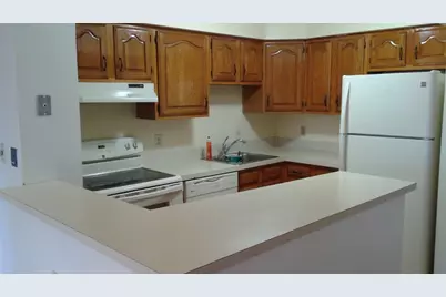 4975 Washington Street #410, Boston, MA 02132 - Photo 4