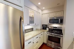 27 Bowdoin St, Boston, MA 02114 - Photo 8