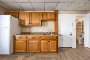 28 Richmond St, Blackstone, MA 01504 - Photo 12