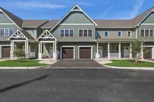 13 Elizabeth Ln, Easthampton, MA 01027 - Photo 4
